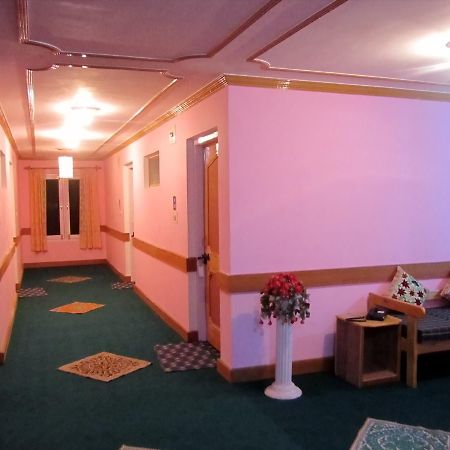 Royal Star Inn Srīnagar 外观 照片