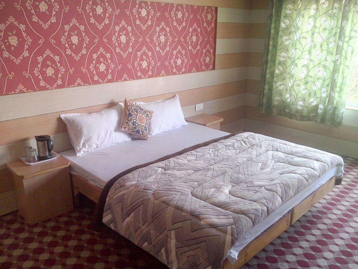 Royal Star Inn Srīnagar 外观 照片