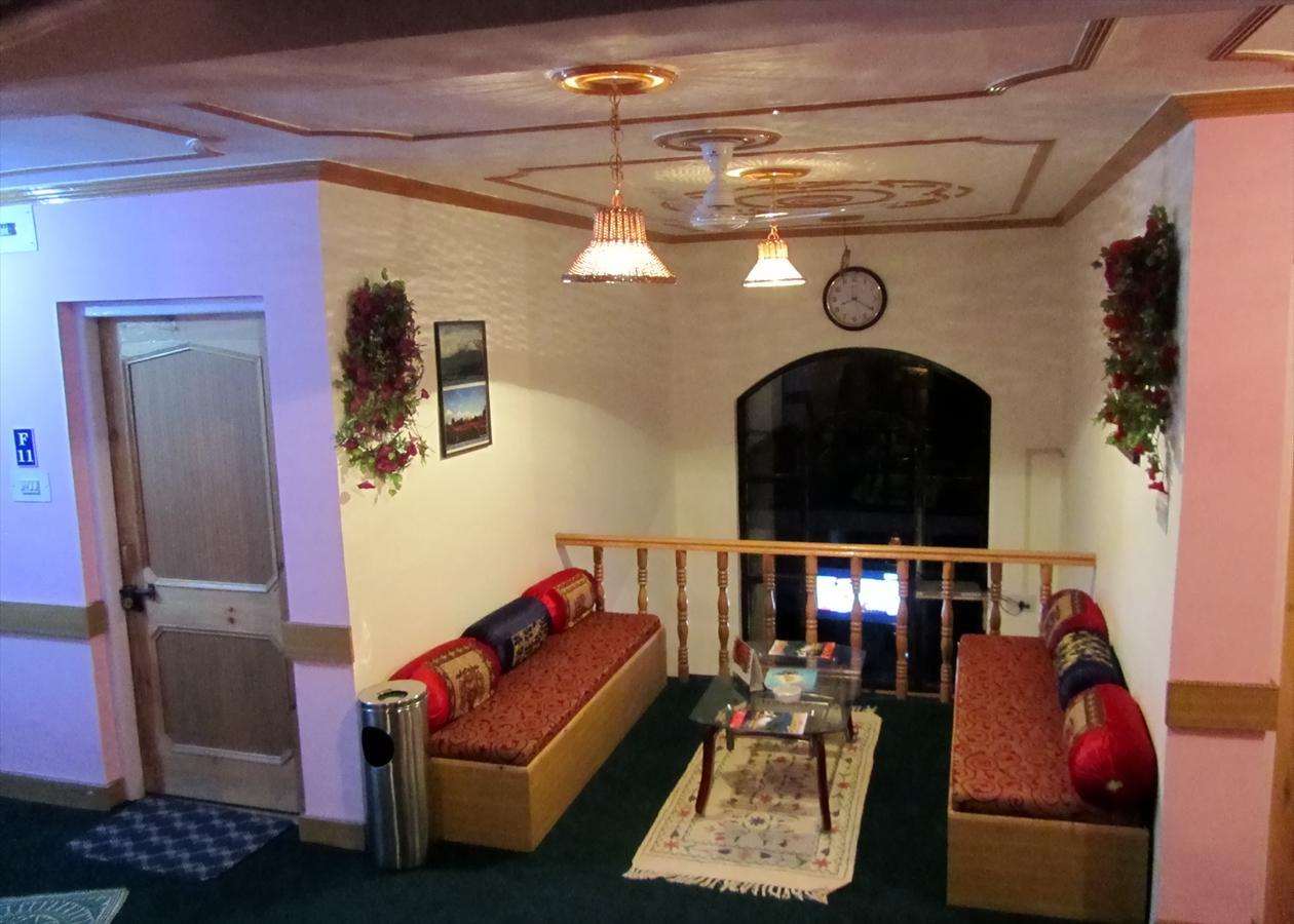 Royal Star Inn Srīnagar 外观 照片