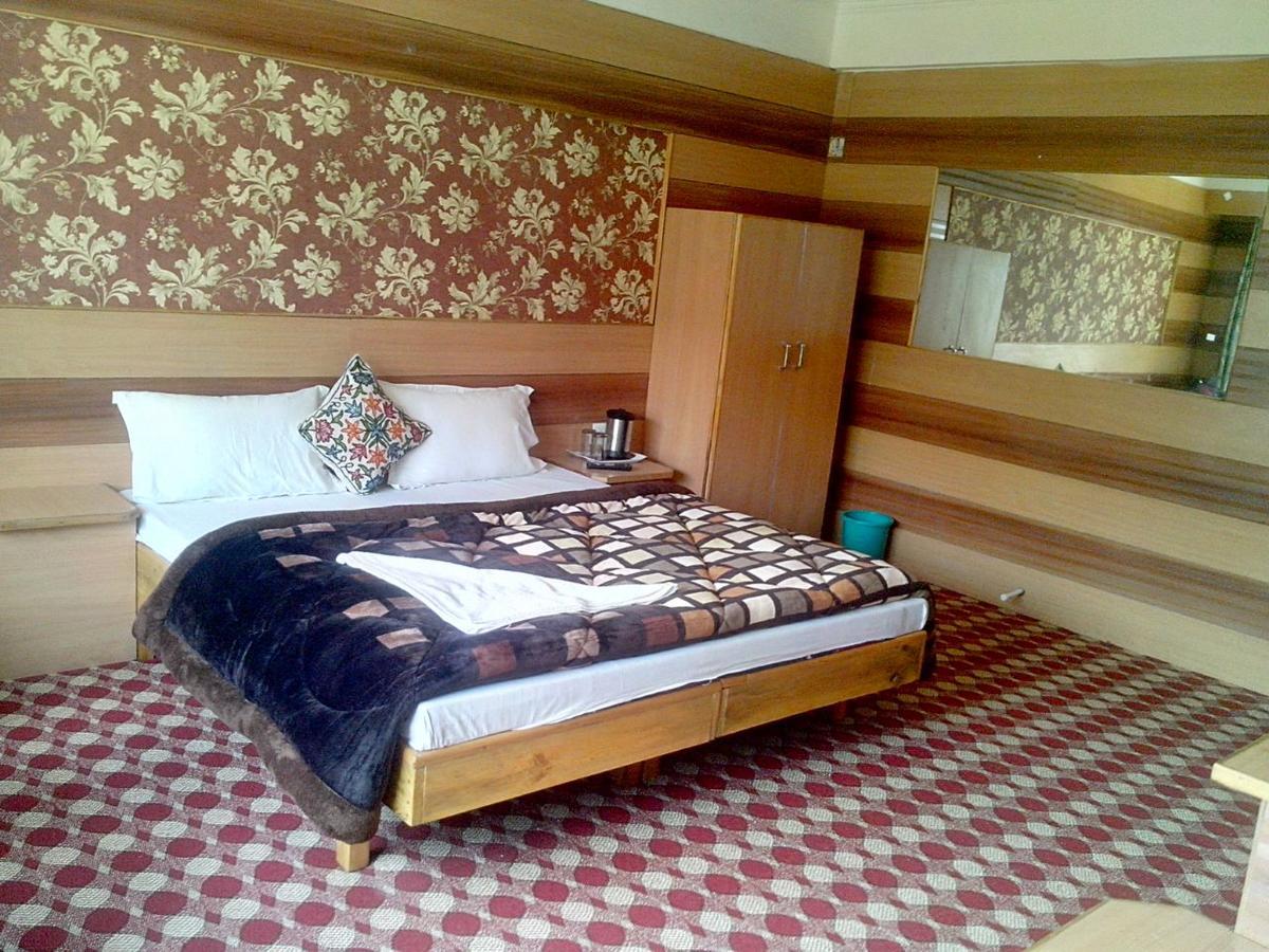 Royal Star Inn Srīnagar 外观 照片